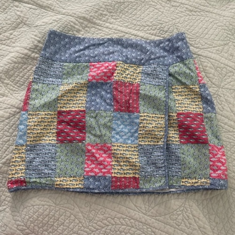 Vineyard Vines faux wrap mini, size 4